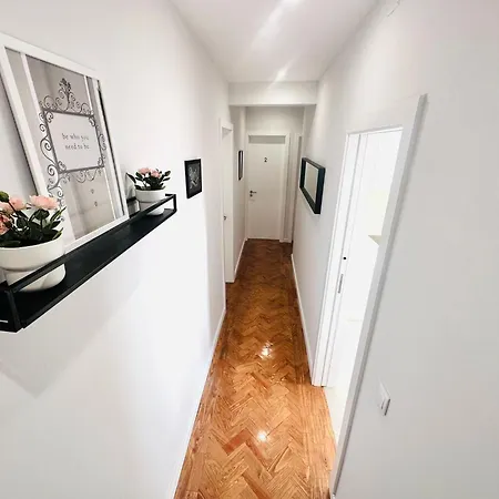 Гостевой дом The Crespo House - No 4d - &